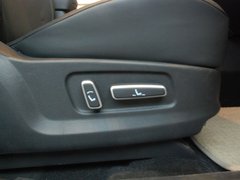 2009款 3.8L 自动 5座豪华版