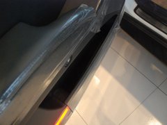 2009款 3.8L 自动 5座豪华版