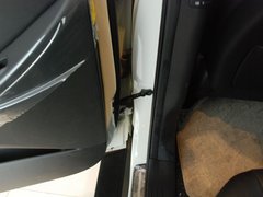 2009款 3.8L 自动 5座豪华版