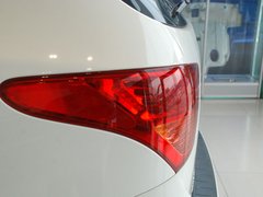 2009款 3.8L 自动 5座豪华版
