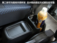 2011款 1.6L 手动 尊雅型 7座