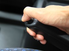 2011款 1.6L 手动 尊雅型 7座