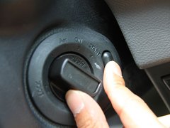 2011款 1.6L 手动 尊雅型 7座