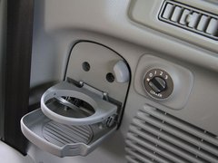 2011款 1.6L 手动 尊雅型 7座