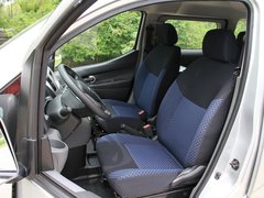 2011款 1.6L 手动 尊雅型 7座