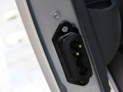 2011款 1.6L 手动 尊雅型 7座