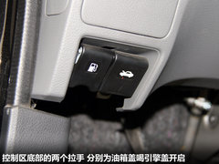 2011款 1.6L 手动 尊雅型 7座