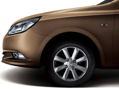 2011款 1.5L 手動 舒適型
