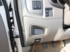 2012款 2.8TC 手动 商务版柴油两驱大双精英型