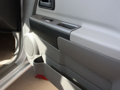2012款 2.8TC 手动 商务版柴油两驱大双精英型