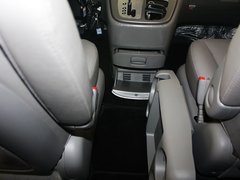 2011款 2.7L 自动 舒适版 7座