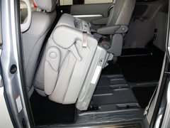 2011款 2.7L 自动 舒适版 7座