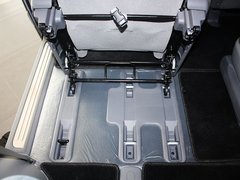2011款 2.7L 自动 舒适版 7座