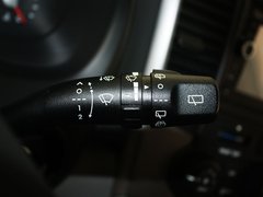 2011款 2.7L 自动 舒适版 7座