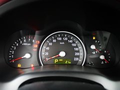 2011款 2.7L 自动 舒适版 7座