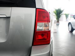 2011款 2.7L 自动 舒适版 7座