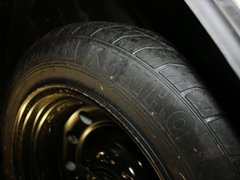 2011款 2.7L 自动 舒适版 7座