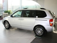 2011款 2.7L 自动 舒适版 7座