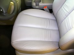 2011款 2.7L 自动 舒适版 7座