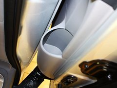 2011款 2.7L 自动 舒适版 7座