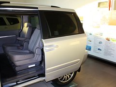 2011款 2.7L 自动 舒适版 7座