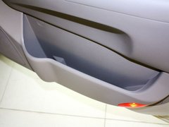 2011款 2.7L 自动 舒适版 7座