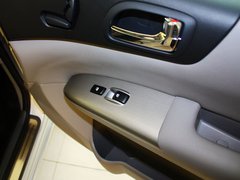 2011款 2.7L 自动 舒适版 7座