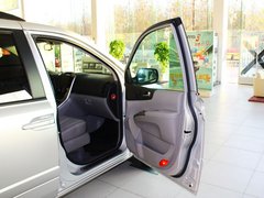 2011款 2.7L 自动 舒适版 7座