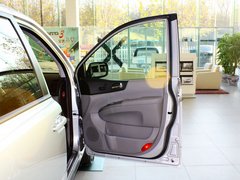 2011款 2.7L 自动 舒适版 7座