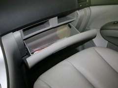 2011款 2.7L 自动 舒适版 7座