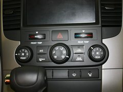 2011款 2.7L 自动 舒适版 7座