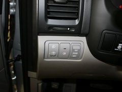 2011款 2.7L 自动 舒适版 7座