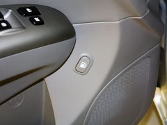 2011款 2.7L 自动 舒适版 7座