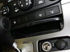 2011款 2.7L 自动 舒适版 7座