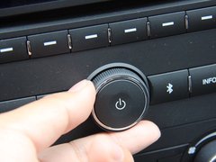 2011款 2.4L 自动 豪华型 7座