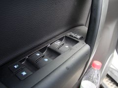 2011款 2.4L 自动 豪华型 7座