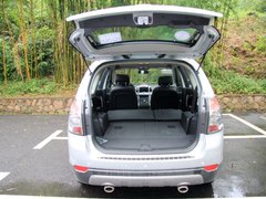 2011款 2.4L 自动 豪华型 7座