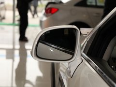 2011款 2.4L 自动 豪华型 7座