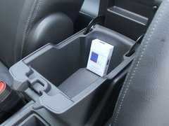 2011款 2.4L 自动 豪华导航型 7座