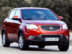 2011款 2.0T 手动 两驱舒适导航版 5座