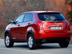 2011款 2.0T 手动 两驱舒适导航版 5座
