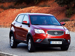 2011款 2.0T 手动 两驱舒适导航版 5座