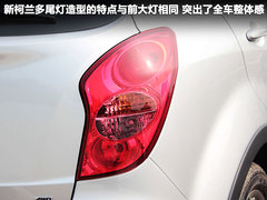 2011款 2.0T 手动 两驱舒适导航版 5座