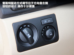 2011款 2.0T 手动 两驱舒适导航版 5座