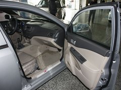 2011款 1.5L 手动 优悦型