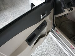 2011款 1.5L 手动 优悦型