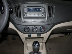 2011款 1.5L 手动 优悦型