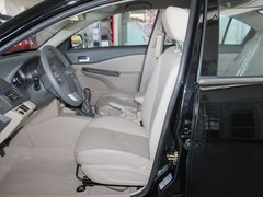 2011款 1.5L 手动 优悦型