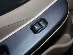 2011款 1.5L 手动 优悦型