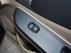 2011款 1.5L 手动 优悦型